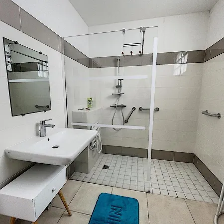 Maison Avec Jardin Clos, A 600m De La Plage, 4 Chambres, Barbecue, Proche Commerces Et Attractions - Fr-1-361-495 * جولوفيل ليه باه