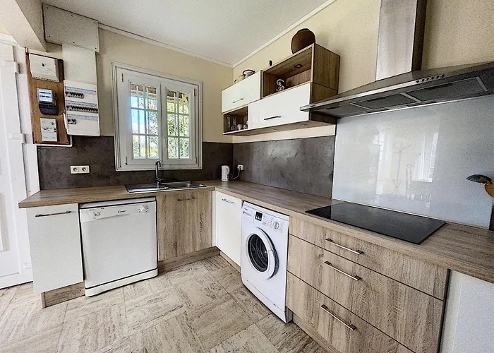 Prázdninový dům Maison Avec Jardin Clos, A 600m De La Plage, 4 Chambres, Barbecue, Proche Commerces Et Attractions - Fr-1-361-495 *