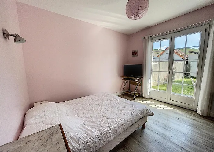 Maison Avec Jardin Clos, A 600m De La Plage, 4 Chambres, Barbecue, Proche Commerces Et Attractions - Fr-1-361-495 *